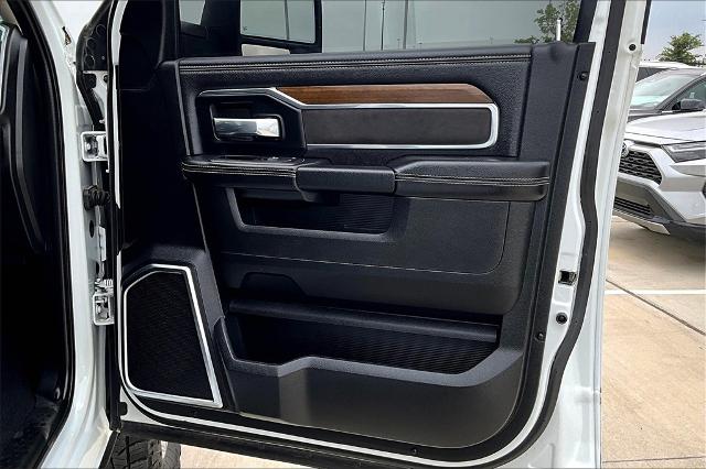 2024 Ram 2500 Vehicle Photo in Grapevine, TX 76051