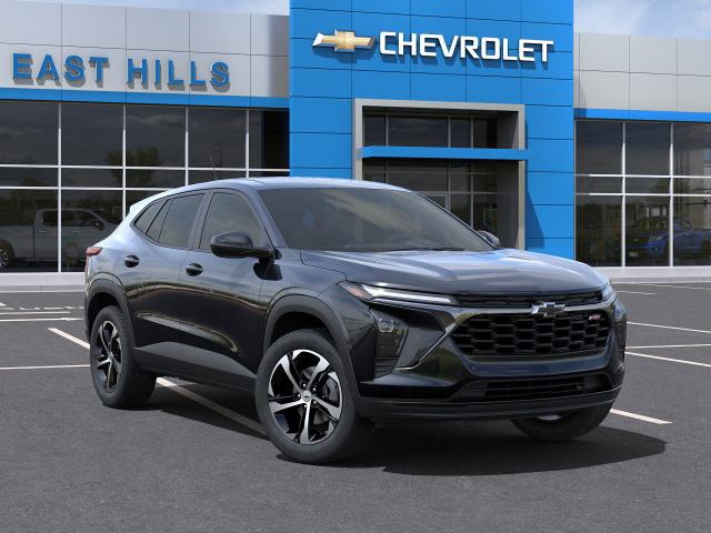 2025 Chevrolet Trax Vehicle Photo in Roslyn, NY 11576