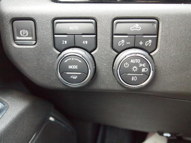2023 Chevrolet Silverado 1500 Vehicle Photo in MADISON, IN 47250-1611