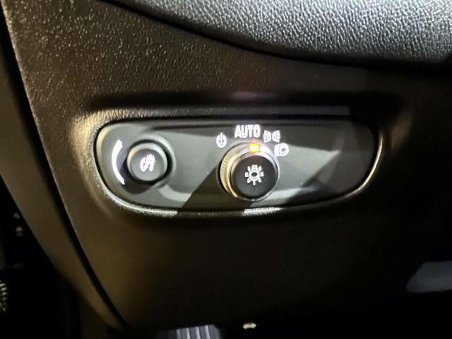 2022 Chevrolet Equinox Vehicle Photo in Roslyn, NY 11576
