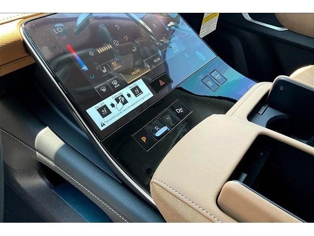 2025 INFINITI QX80 Vehicle Photo in San Antonio, TX 78230