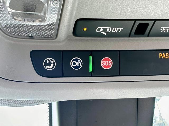 2022 Chevrolet Equinox Vehicle Photo in Roslyn, NY 11576