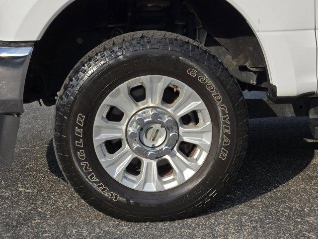 2022 Ford Super Duty F-250 SRW Vehicle Photo in Decatur, TX 76234