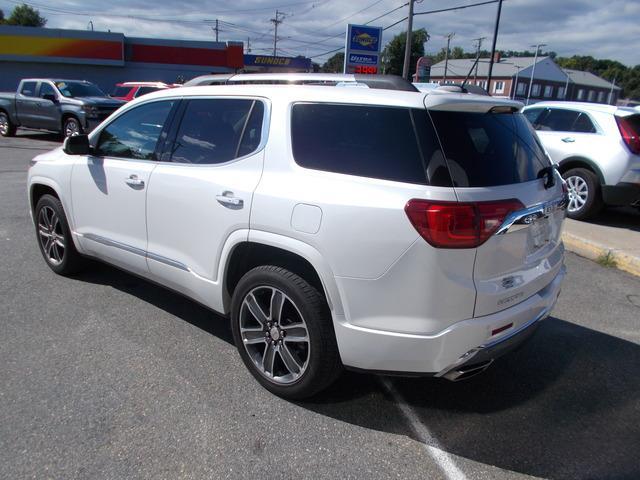 2019 GMC Acadia Vehicle Photo in LOWELL, MA 01852-4336