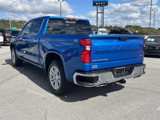 2022 Chevrolet Silverado 1500 Vehicle Photo in ALCOA, TN 37701-3235