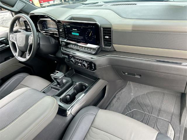 2024 Chevrolet Silverado 1500 Vehicle Photo in GOODYEAR, AZ 85338-1310