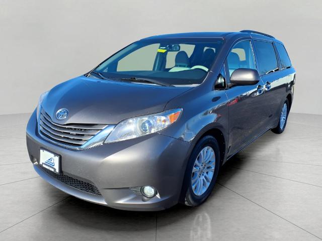 2013 Toyota Sienna Vehicle Photo in Oshkosh, WI 54904