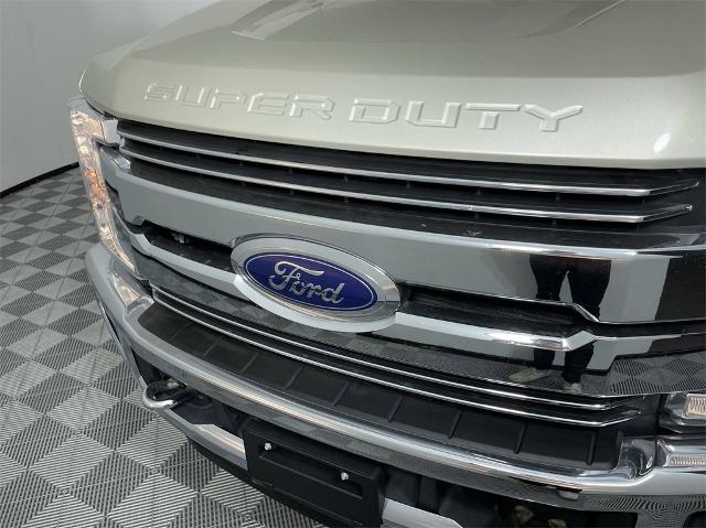 2018 Ford Super Duty F-250 SRW Vehicle Photo in GILBERT, AZ 85297-0402