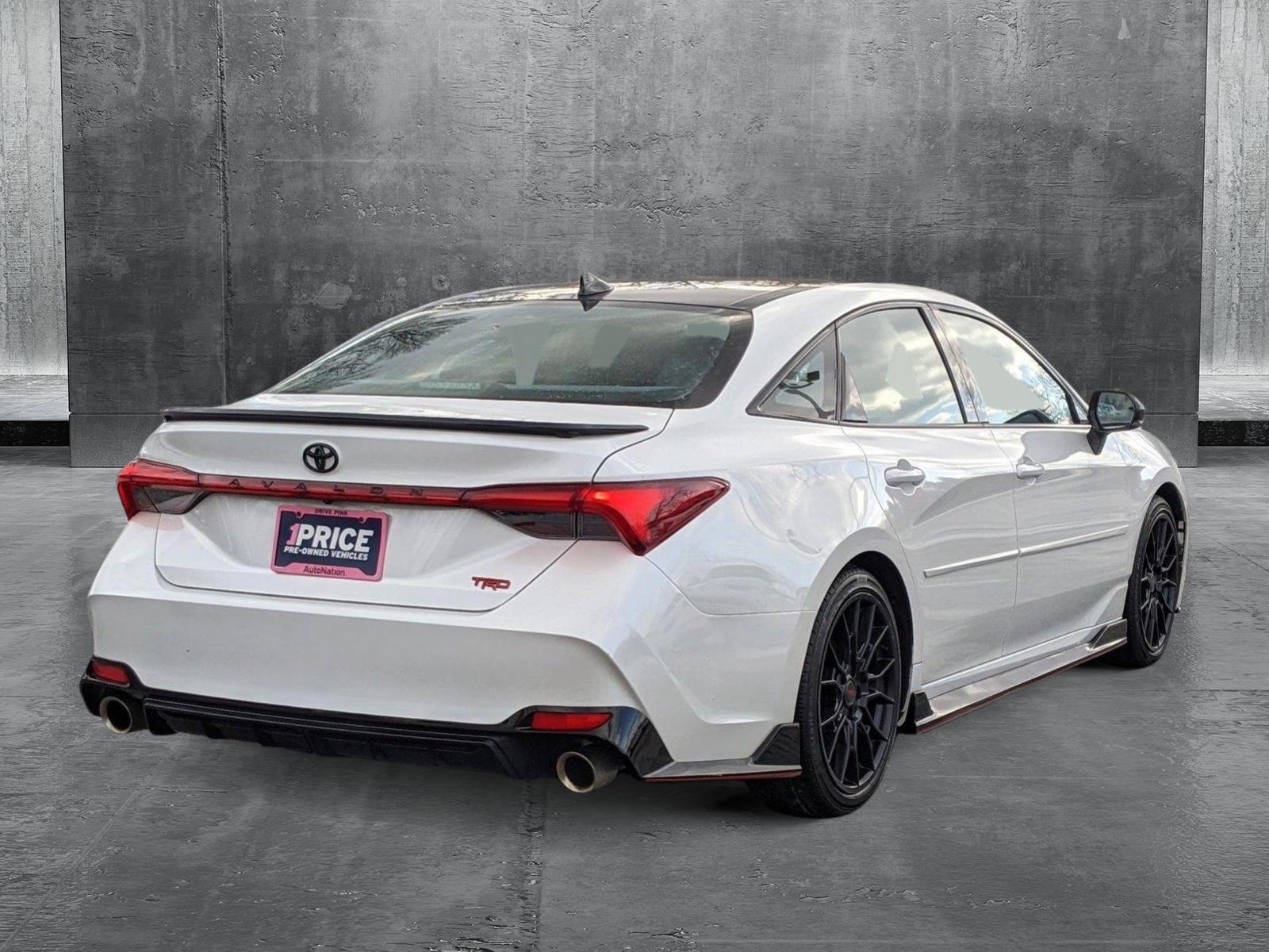 2021 Toyota Avalon Vehicle Photo in TIMONIUM, MD 21093-2300