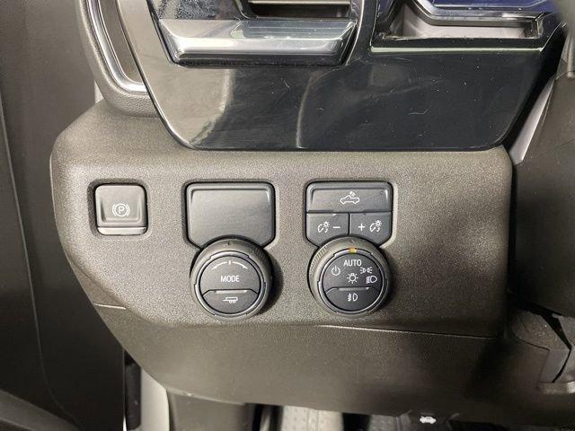 2024 Chevrolet Silverado 1500 Vehicle Photo in PHOENIX, AZ 85014-3381