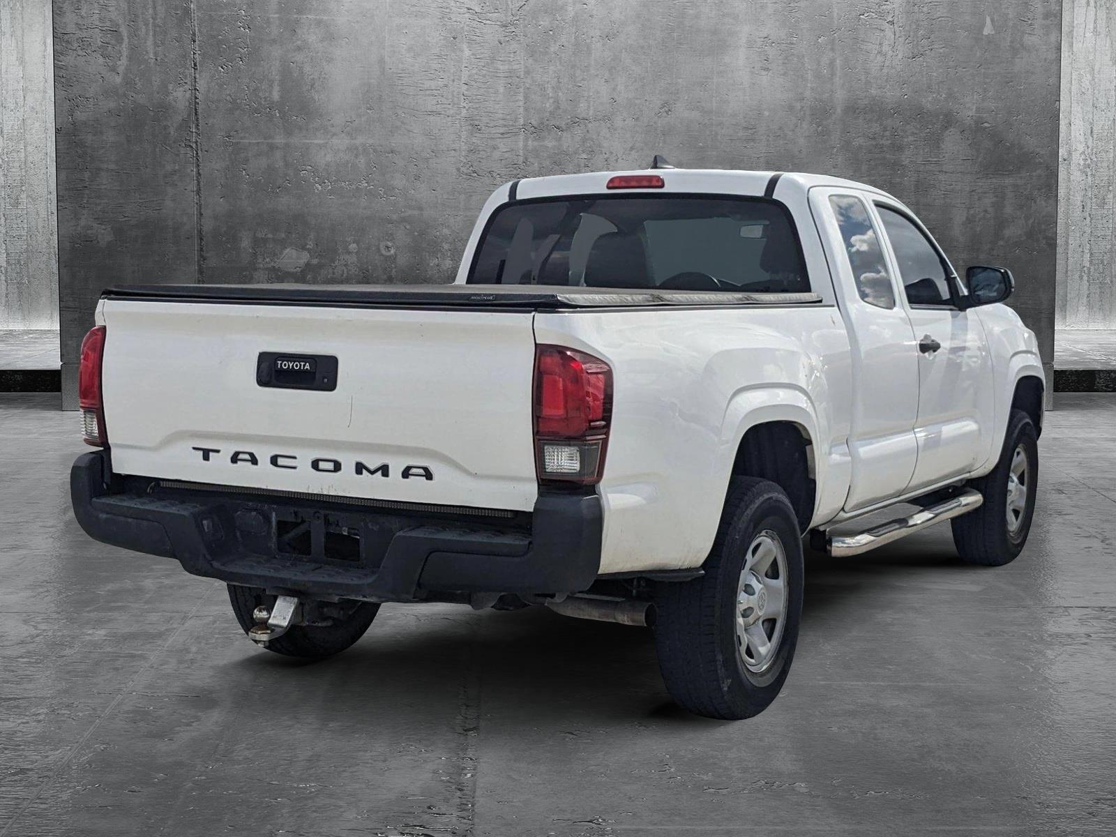 2019 Toyota Tacoma 2WD Vehicle Photo in MIAMI, FL 33172-3015