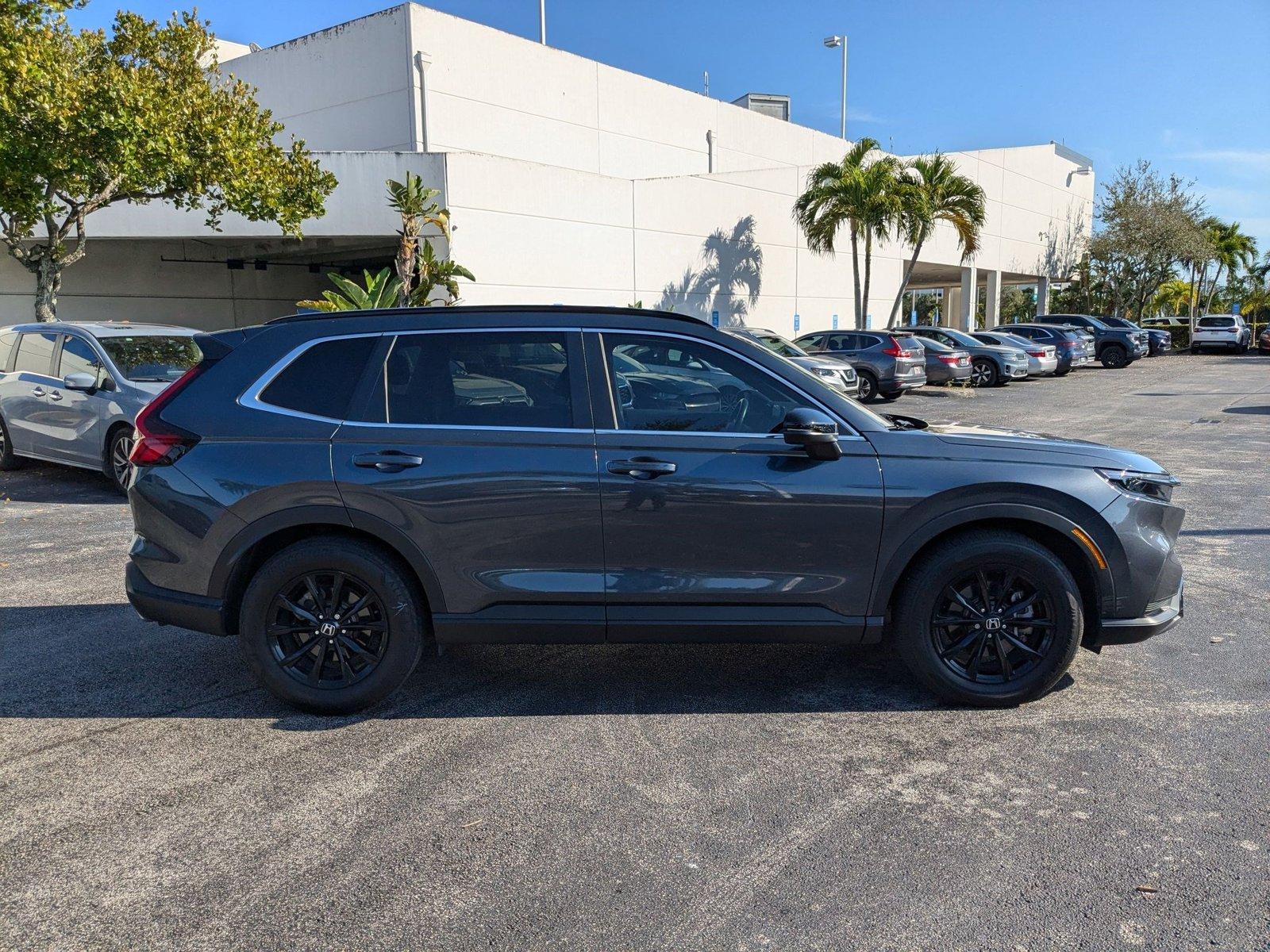 2023 Honda CR-V Hybrid Vehicle Photo in Miami, FL 33015