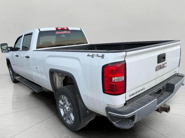 2015 GMC Sierra 2500HD Vehicle Photo in Neenah, WI 54956