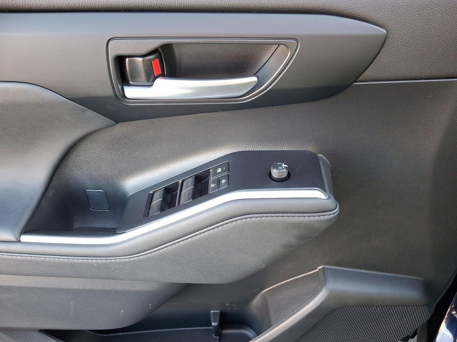 2023 Toyota Highlander Vehicle Photo in Harrisburg, PA 17111