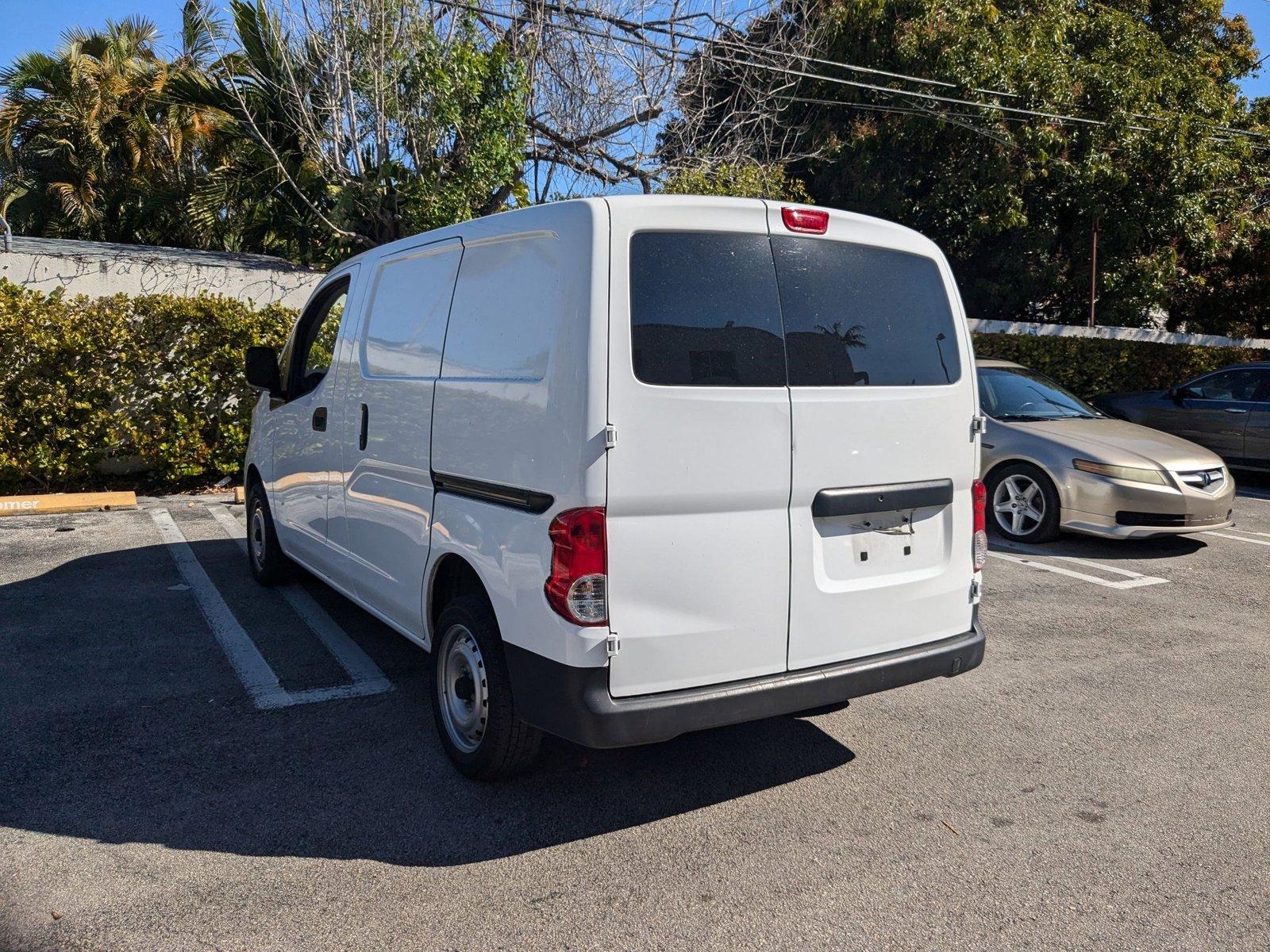 2021 Nissan NV200 Compact Cargo Vehicle Photo in Miami, FL 33135