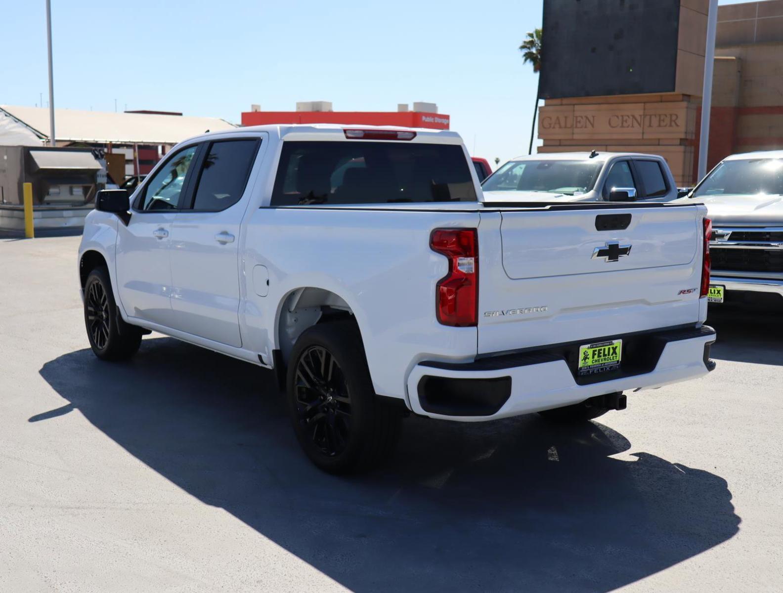 2025 Chevrolet Silverado 1500 Vehicle Photo in LOS ANGELES, CA 90007-3794