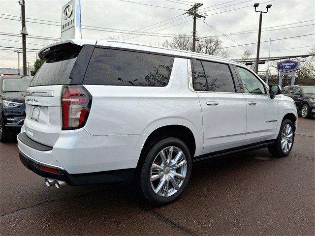 2021 Chevrolet Suburban Vehicle Photo in Willow Grove, PA 19090