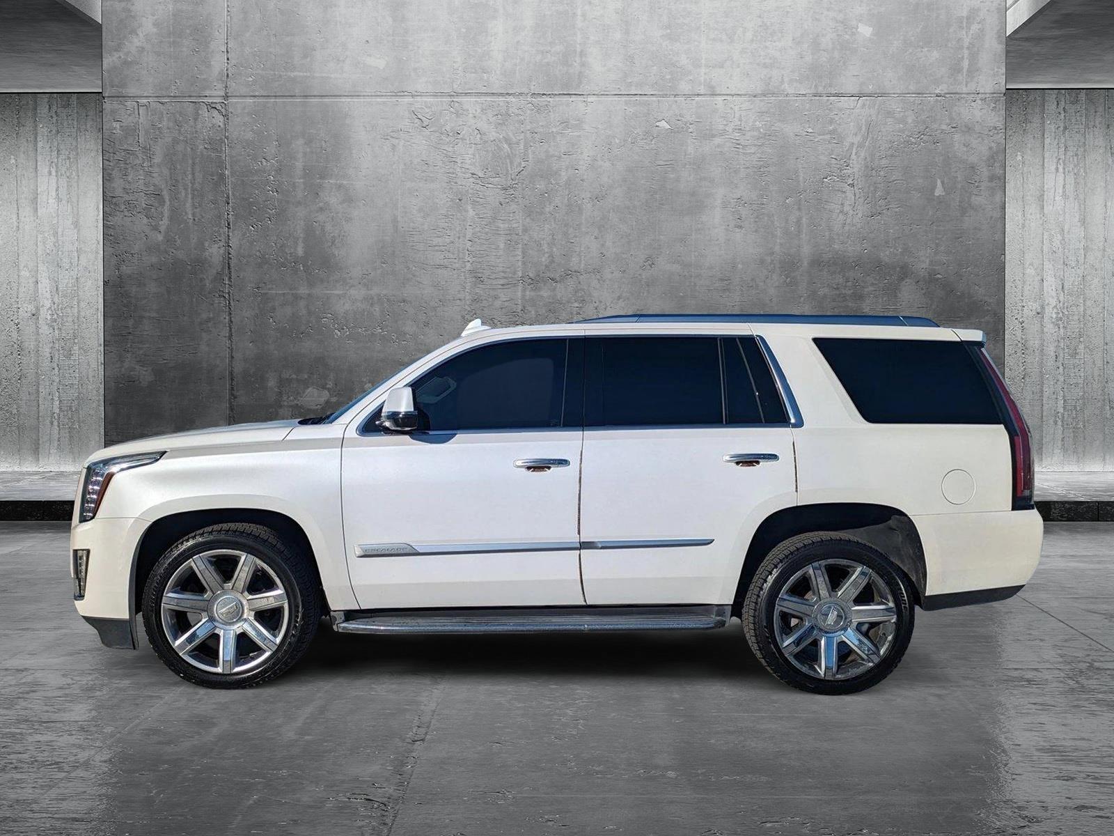 2016 Cadillac Escalade Vehicle Photo in MIAMI, FL 33134-2699