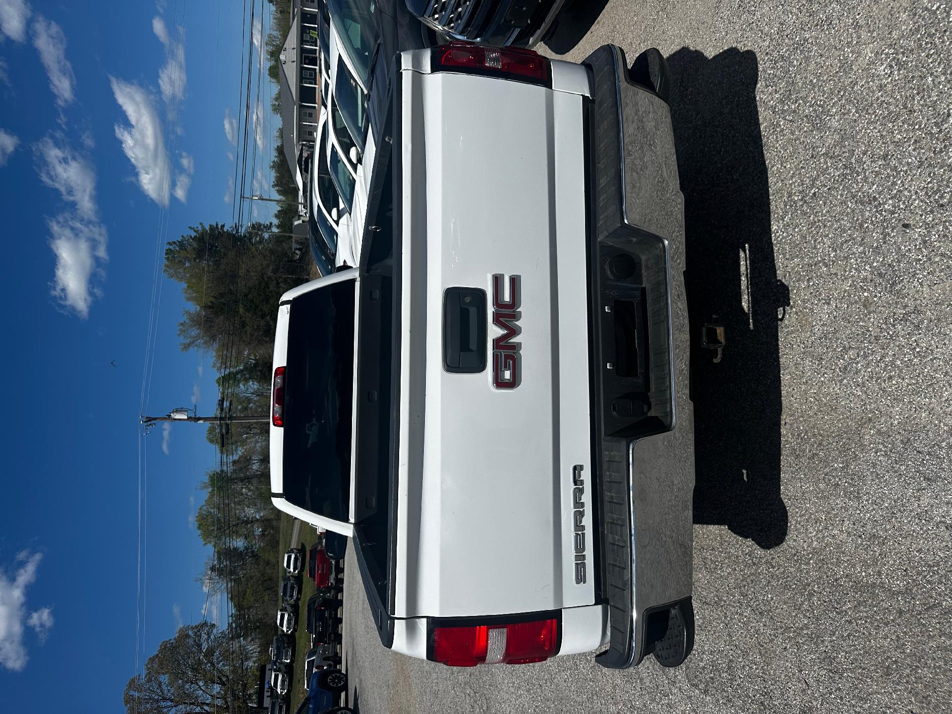 Used 2018 GMC Sierra 1500 Base with VIN 1GTN1LEC2JZ904551 for sale in Farmville, VA