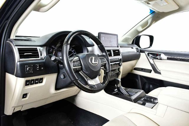 2022 Lexus GX 460 Vehicle Photo in DALLAS, TX 75235