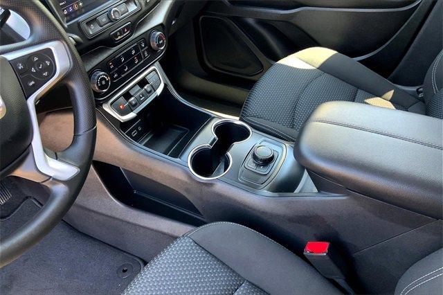 2024 GMC Terrain Vehicle Photo in TOPEKA, KS 66609-0000
