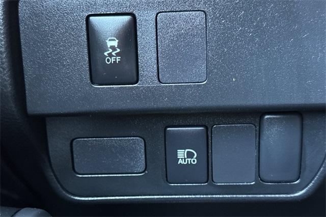 2023 Toyota Tacoma 4WD Vehicle Photo in ELK GROVE, CA 95757-8703
