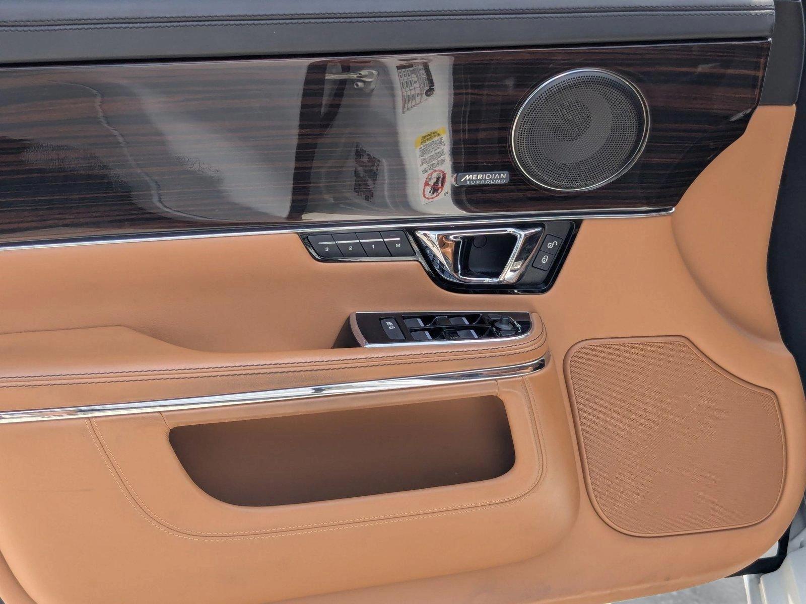 2015 Jaguar XJ Vehicle Photo in Tampa, FL 33614