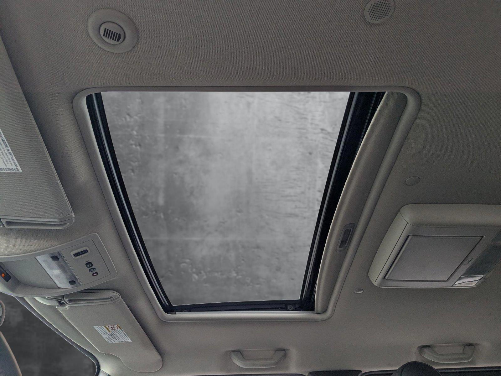 2008 HUMMER H2 Vehicle Photo in VALENCIA, CA 91355-1705