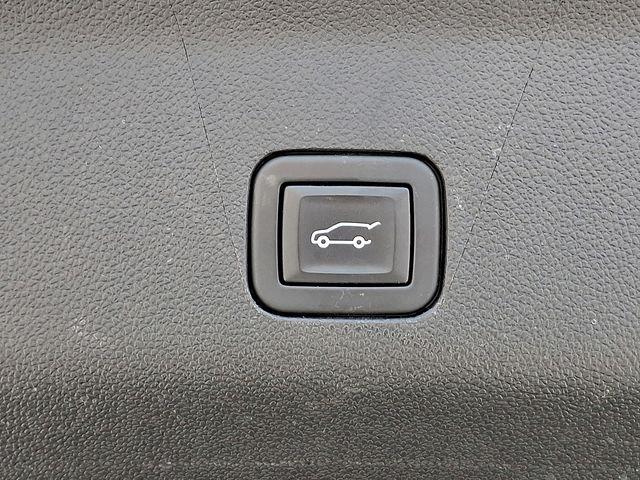 2023 Chevrolet Suburban Vehicle Photo in DANBURY, CT 06810-5034