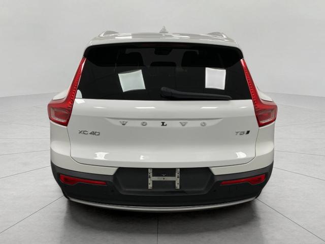 2019 Volvo XC40 Vehicle Photo in Appleton, WI 54913