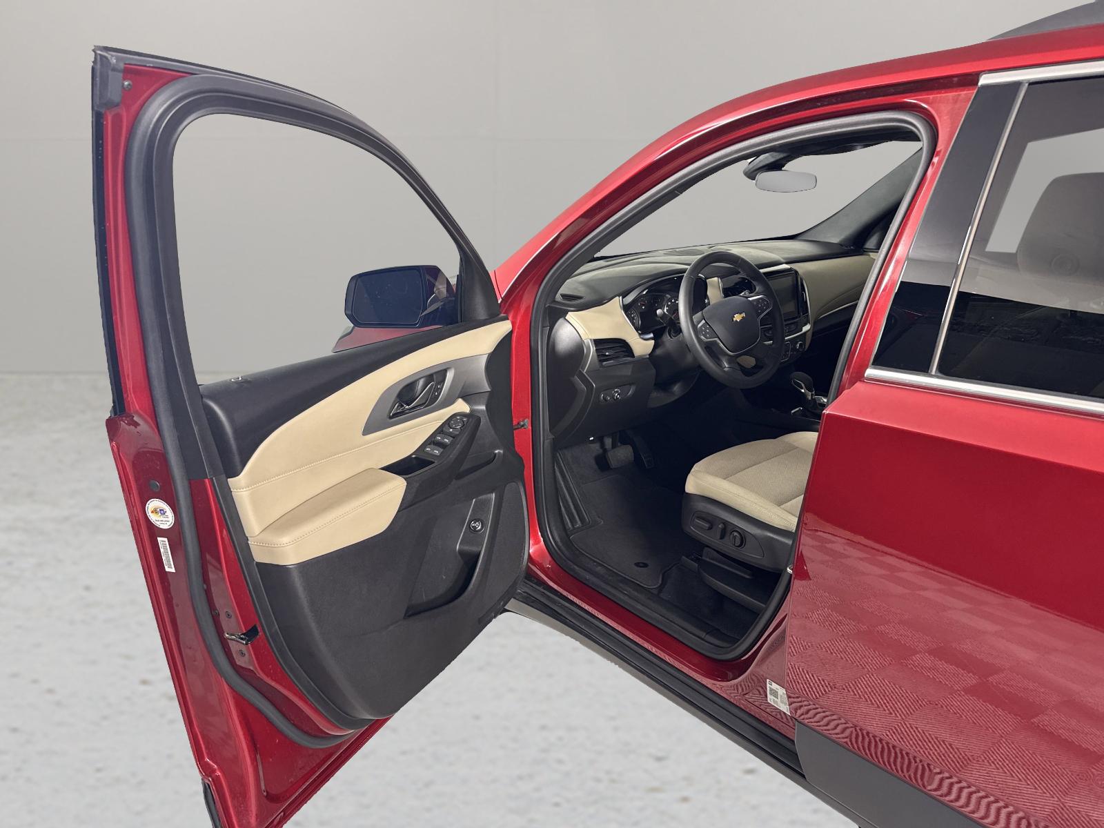 2023 Chevrolet Traverse Vehicle Photo in GEORGETOWN, TX 78626-7508
