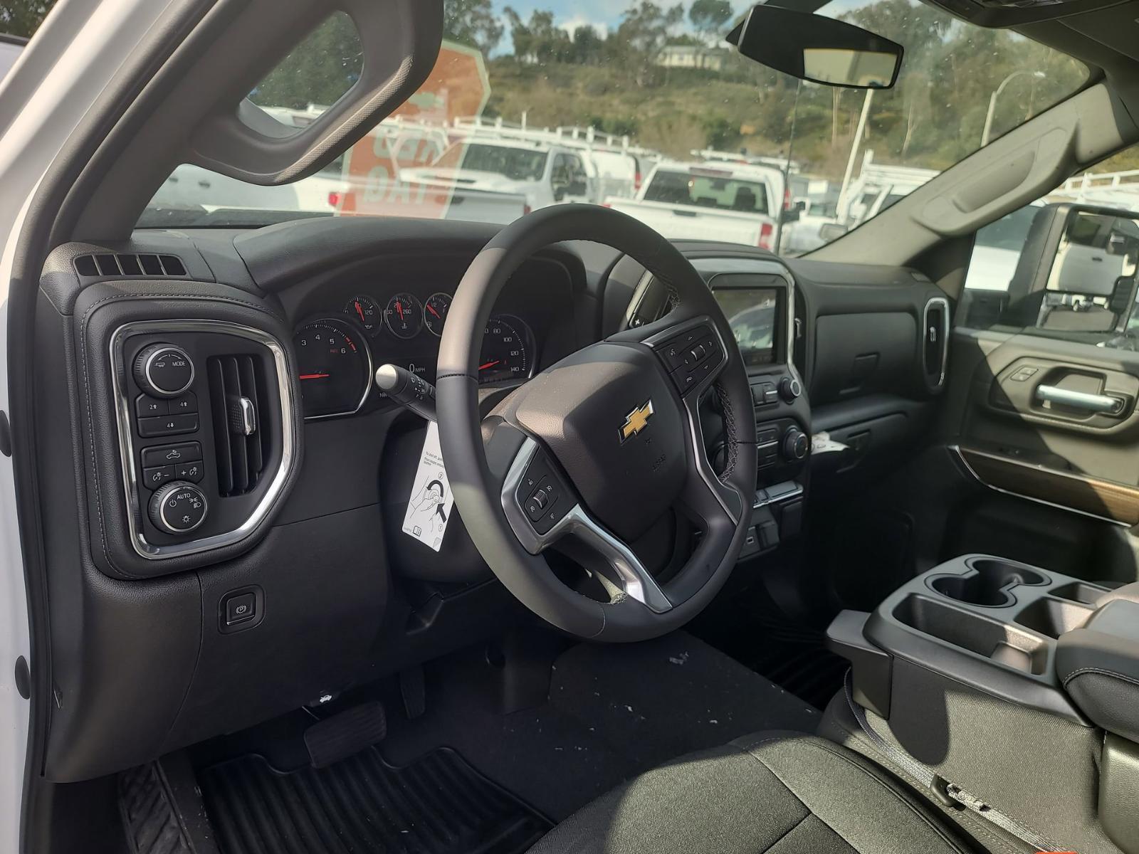 2023 Chevrolet Silverado 3500 HD CC Vehicle Photo in LA MESA, CA 91942-8211