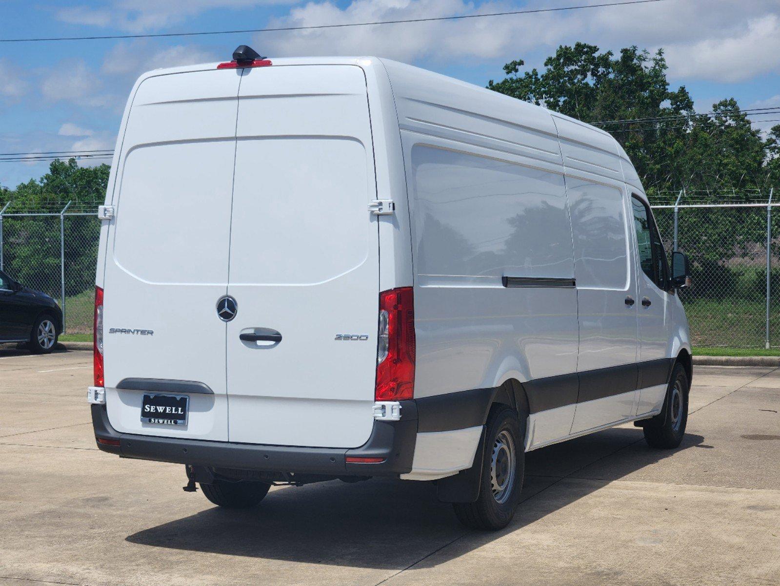 2024 Mercedes-Benz Sprinter Cargo Van Vehicle Photo in HOUSTON, TX 77079