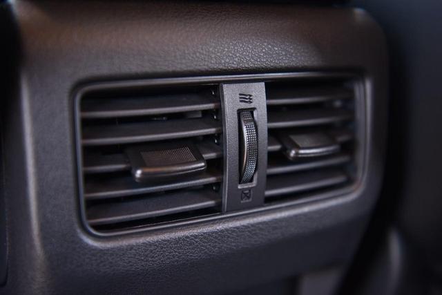2025 Nissan Rogue Vehicle Photo in Ballwin, MO 63011