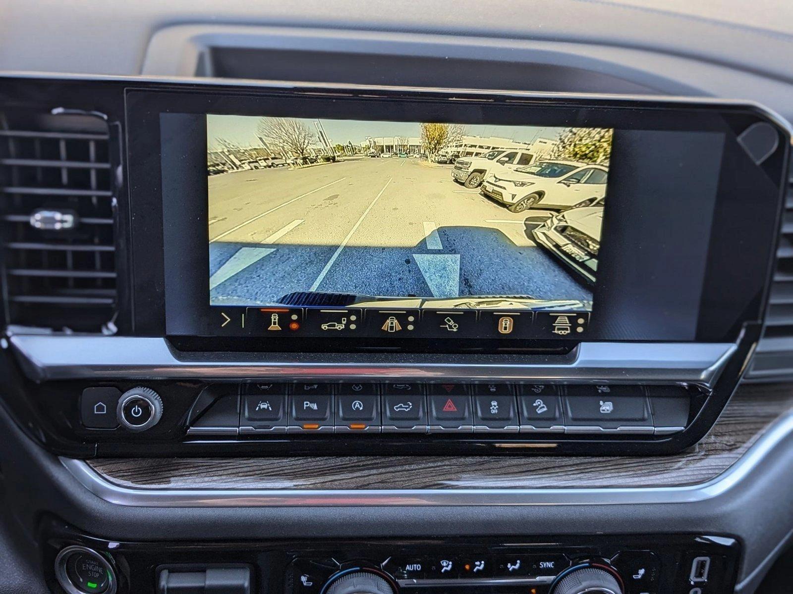 2025 Chevrolet Silverado 1500 Vehicle Photo in VALENCIA, CA 91355-1705