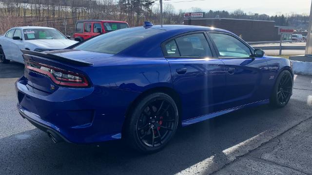 2021 Dodge Charger Vehicle Photo in MOON TOWNSHIP, PA 15108-2571