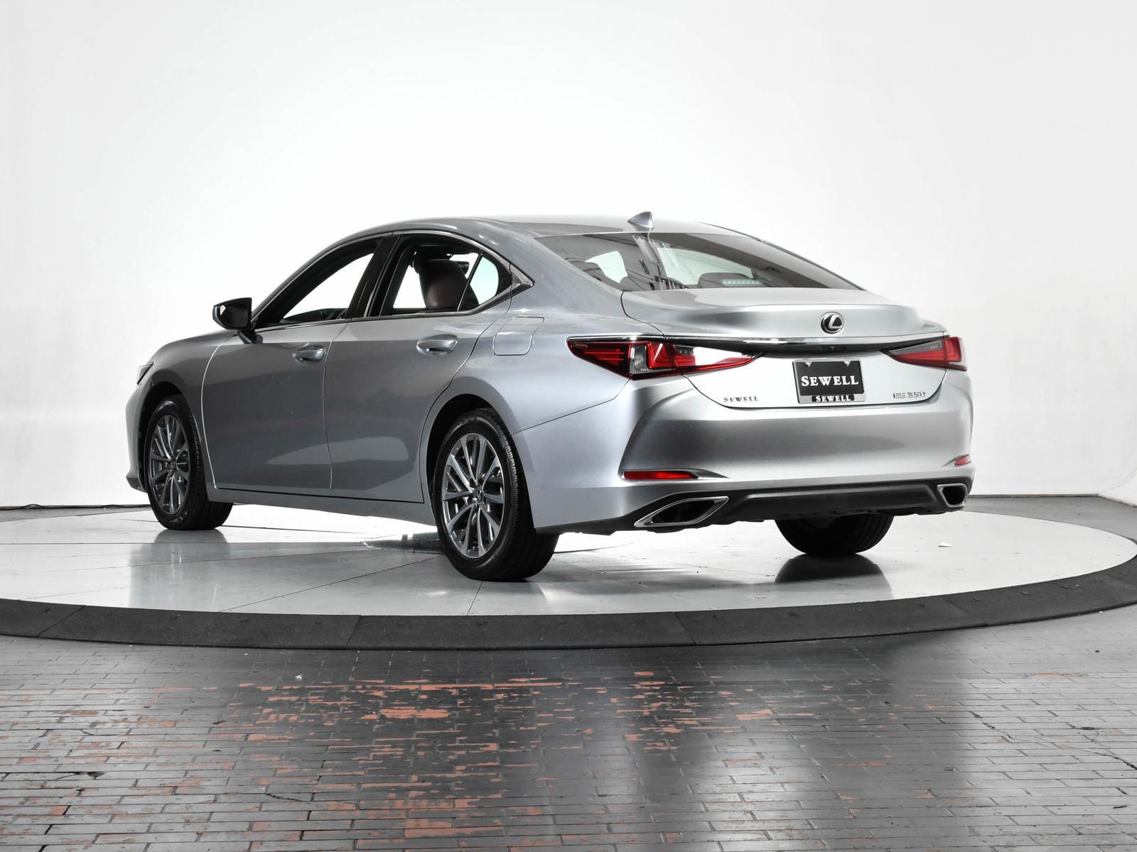 2023 Lexus ES 350 Vehicle Photo in DALLAS, TX 75235