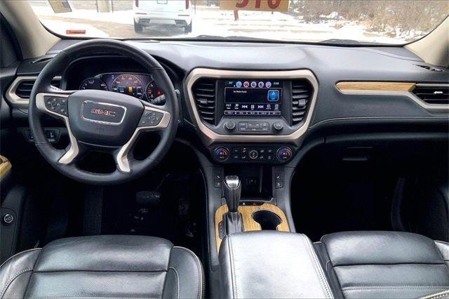 2017 GMC Acadia Vehicle Photo in KANSAS CITY, MO 64114-4502