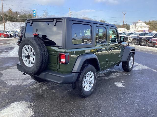 2023 Jeep Wrangler Vehicle Photo in Gardner, MA 01440