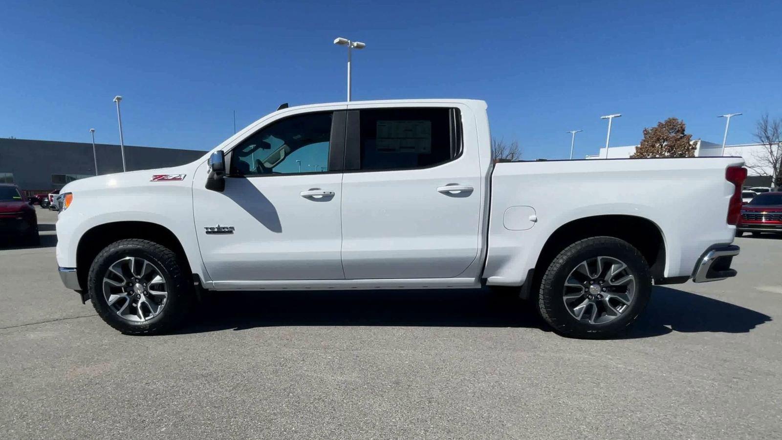 2025 Chevrolet Silverado 1500 Vehicle Photo in BENTONVILLE, AR 72712-4322