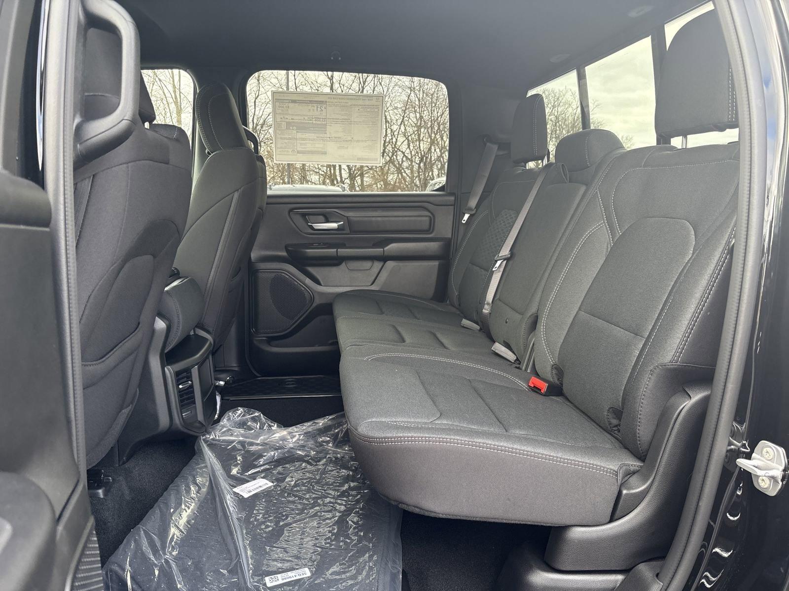 2025 Ram 1500 Vehicle Photo in Mechanicsburg, PA 17050-1707