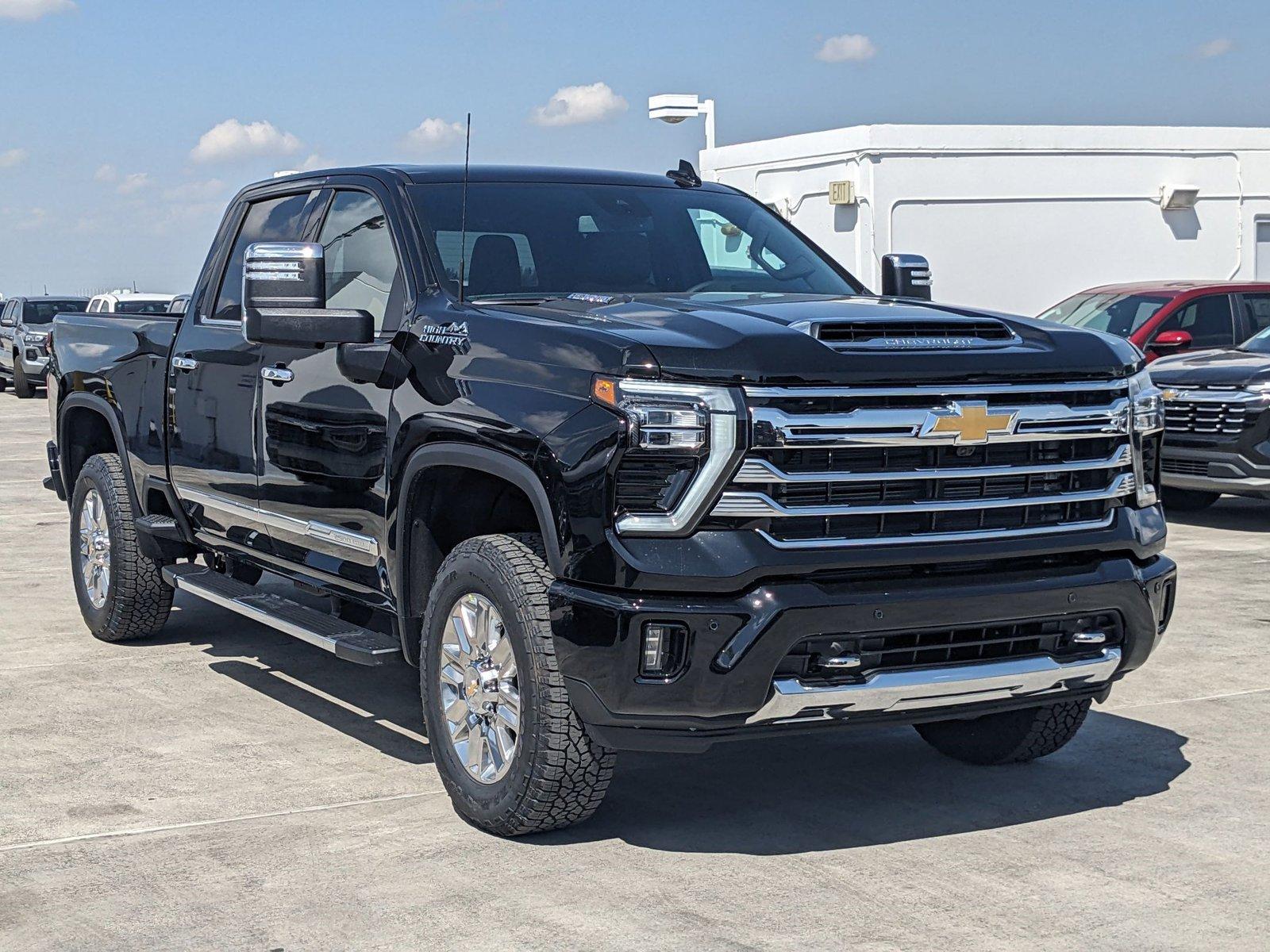 2025 Chevrolet Silverado 2500 HD Vehicle Photo in MIAMI, FL 33172-3015