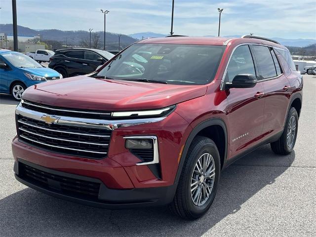 2025 Chevrolet Traverse Vehicle Photo in ALCOA, TN 37701-3235