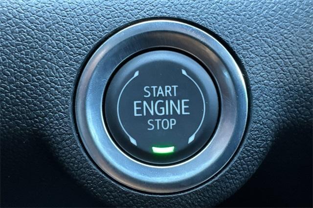 2025 GMC Terrain Vehicle Photo in ELK GROVE, CA 95757-8703