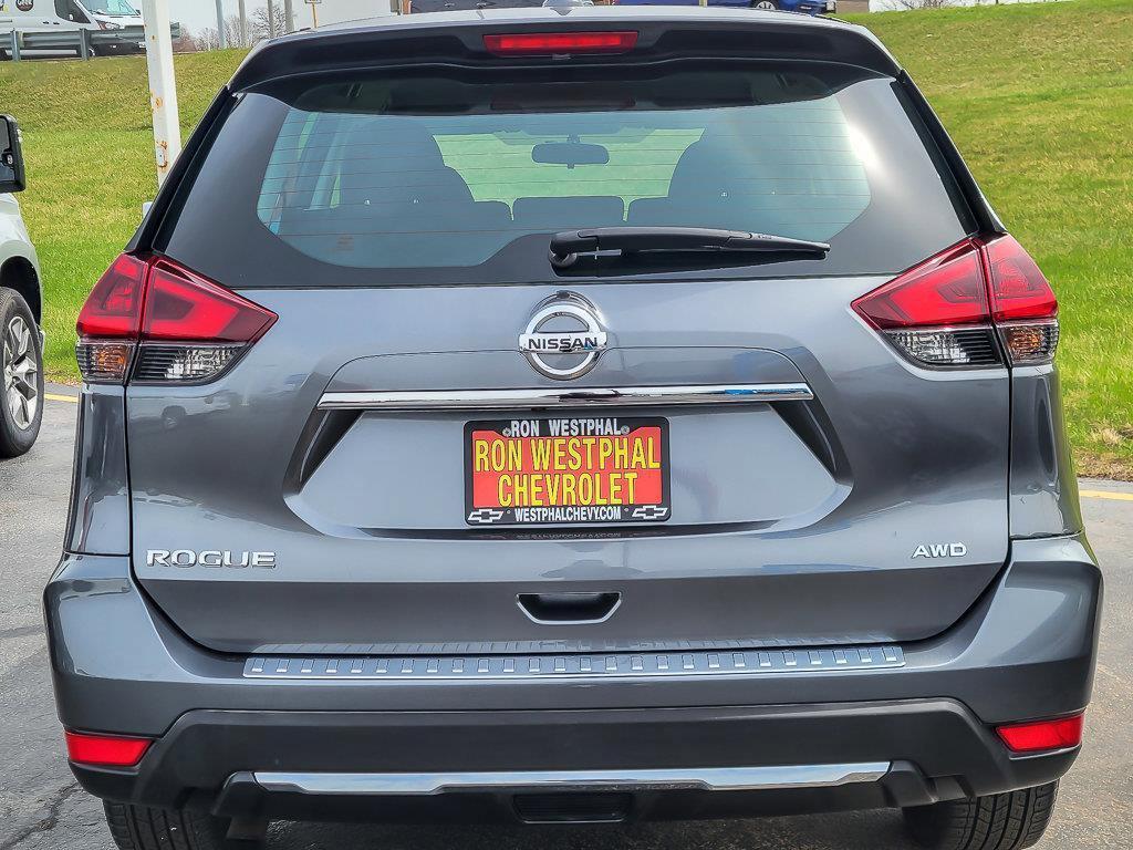 2018 Nissan Rogue Vehicle Photo in AURORA, IL 60503-9326