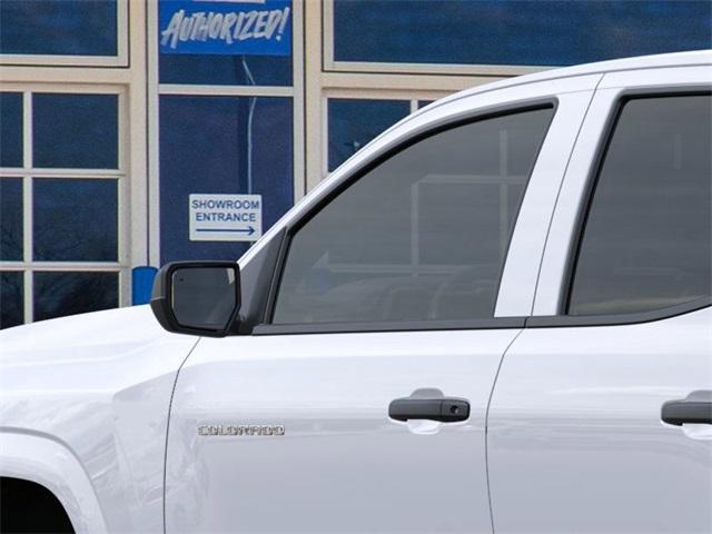 2025 Chevrolet Colorado Vehicle Photo in ENGLEWOOD, CO 80113-6708