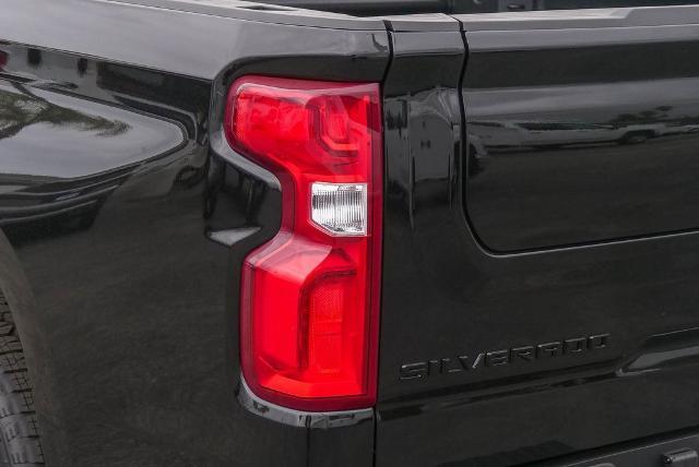 2025 Chevrolet Silverado 1500 Vehicle Photo in VENTURA, CA 93003-8585