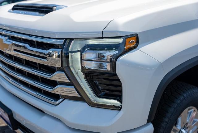 2025 Chevrolet Silverado 2500 HD Vehicle Photo in PLYMOUTH, MA 02360-4801