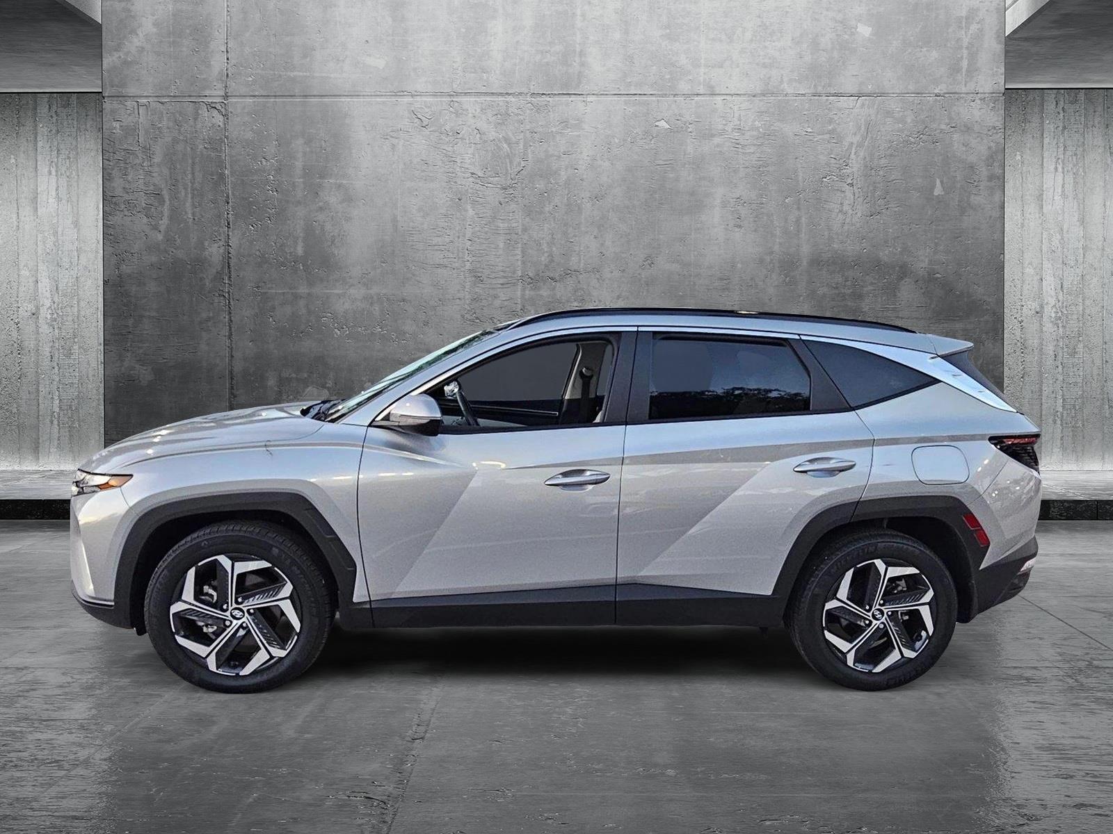 2024 Hyundai TUCSON Hybrid Vehicle Photo in Pembroke Pines , FL 33027