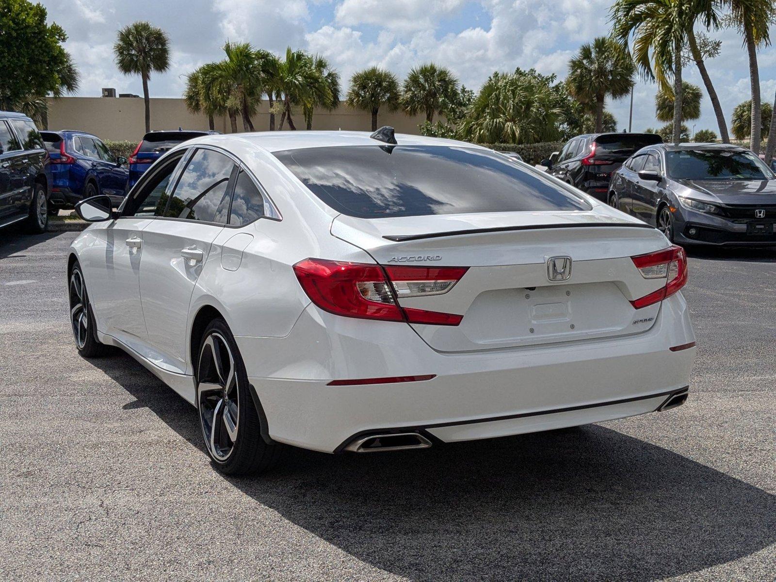 2022 Honda Accord Sedan Vehicle Photo in Miami, FL 33015